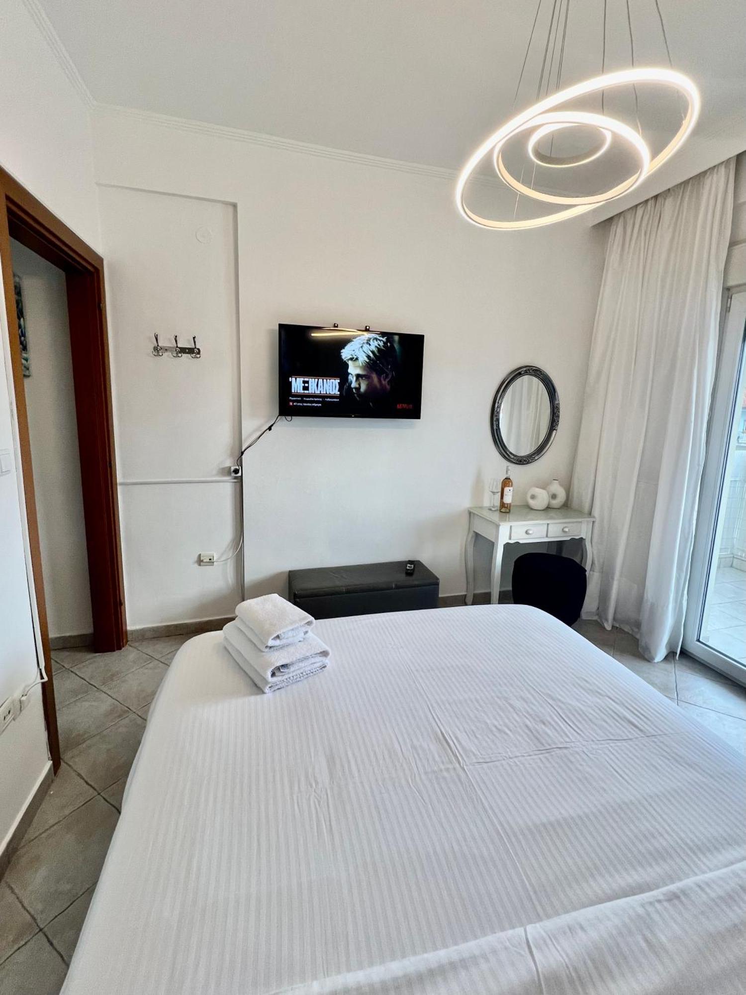 City Lux Apartment 2 Serres Esterno foto